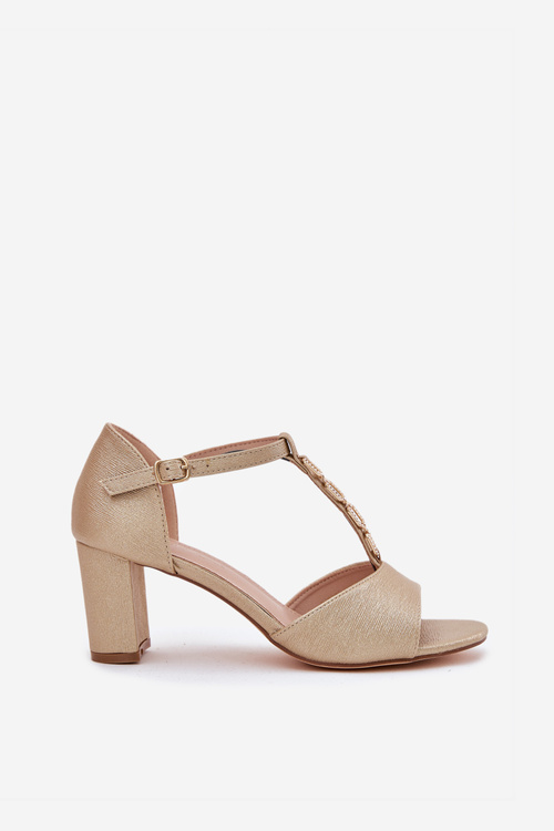 Dámské Sandály Na Podpatku S Dekorativním Páskem Eko Kůže Zlaté Triavera