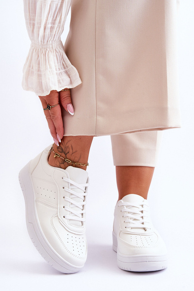 Klasické športové topánky na platforme White Feel It Platform