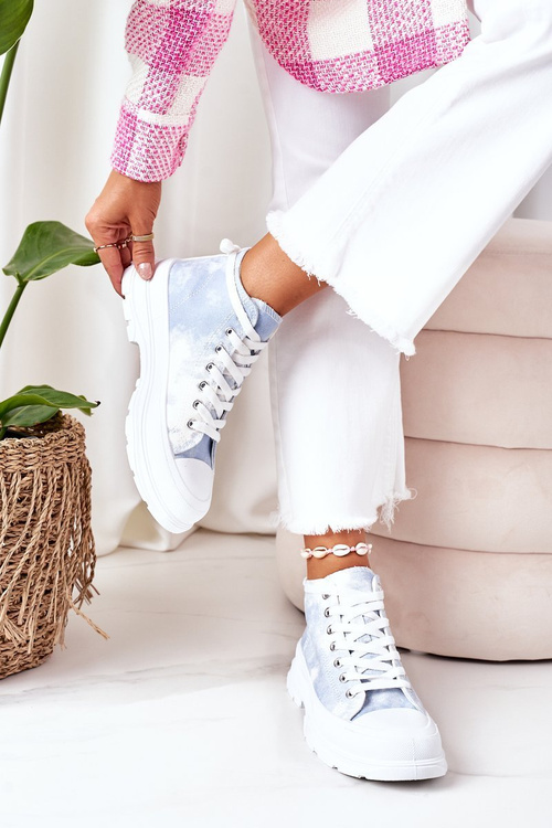 Vysoké tenisky na veľkej modrej podrážke s efektom Trissa Trissa Trissa