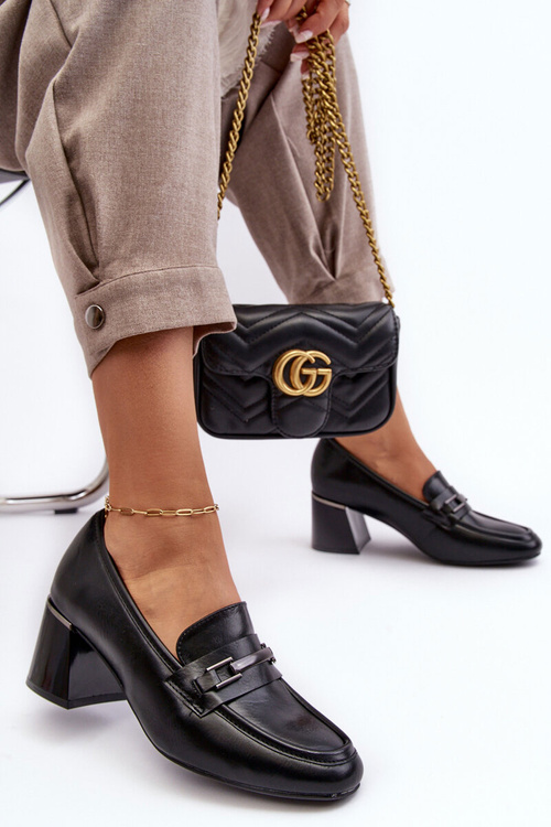 Kožené lodičky na špičce černé Idona