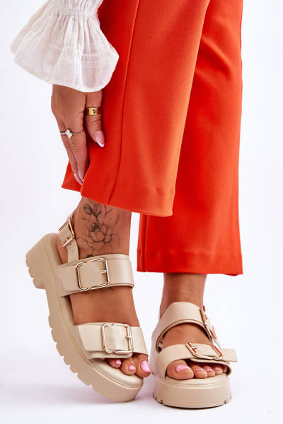 Kožené pohodlné béžové sandále alayah