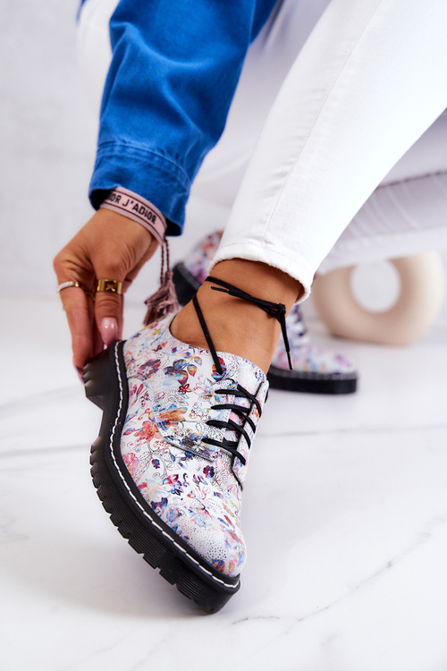 Dámska kožená topánky Oxford Maciejka 4087a-38 biela s kvetmi