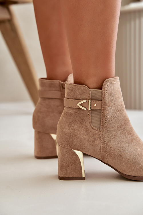 Dámské botky na podpatku zapínací na zip ekologické semišové tmavě béžové Bonucci