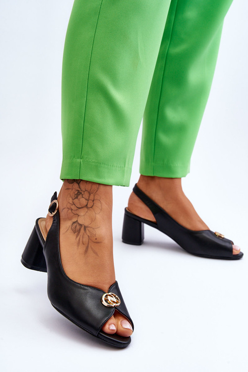 Módní kožené sandály na podpatku Černé Hette