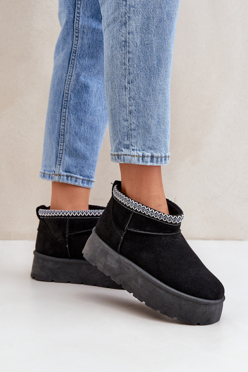 Snehové topánky na platforme s ozdobným vyšívaním čierne Heslania