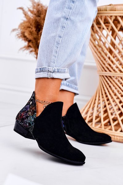 Dámska koža Maciejka Black topánky s kvetmi 04091-57