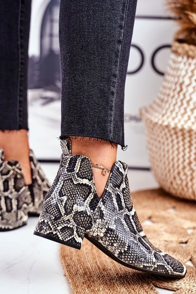 Dámske topánky s strihom -out kožený had visconi 2625804