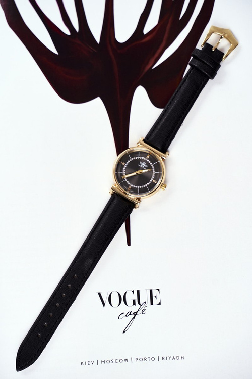 Dámske hodinky Michael John Black na bare emócií