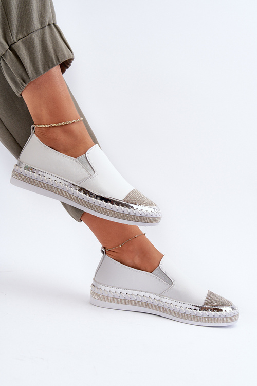 Bílé dámské kožené polobotky na platformě D&A LR370