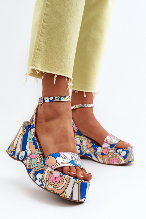 Vzorované sandále na platforme a klinčeky Multicolor Wiandia
