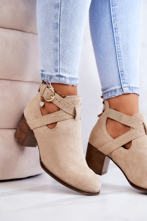 Kožené kozačky střihu na sloupku béžove Axelle