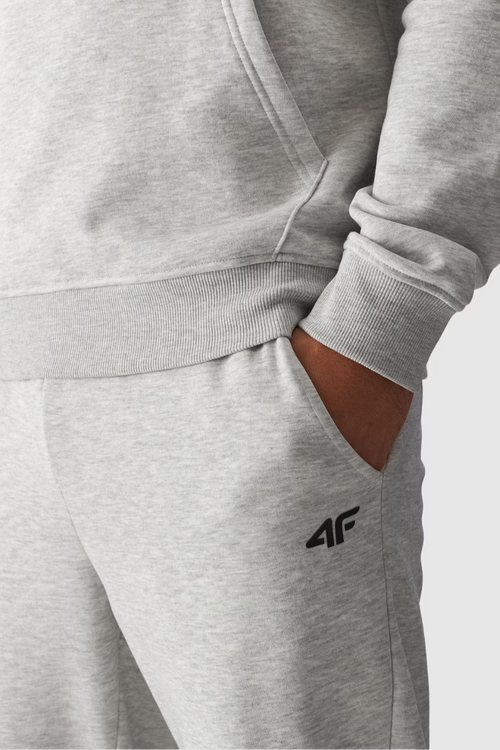 Pánske Teplákové Nohavice Joggery 4FWMM00TTROM0942-27M Sivý Melír