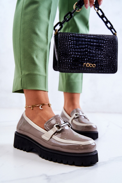 Lakované dámské mokasíny béžovobílé Cassida