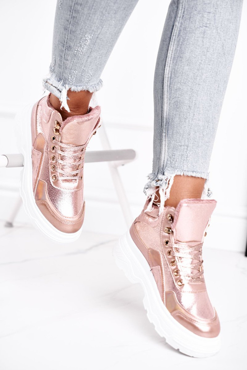 Dámske športové topánky izolované ružové zlaté davan