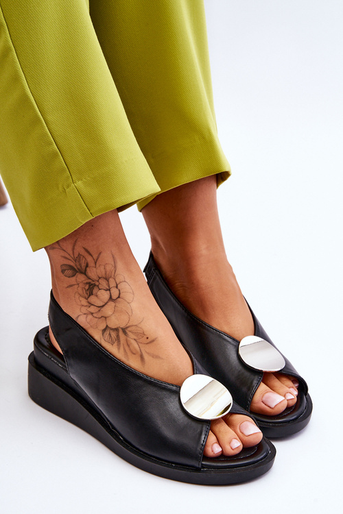 Dámske kožené sandále na klinoch čierna spravodlivosť