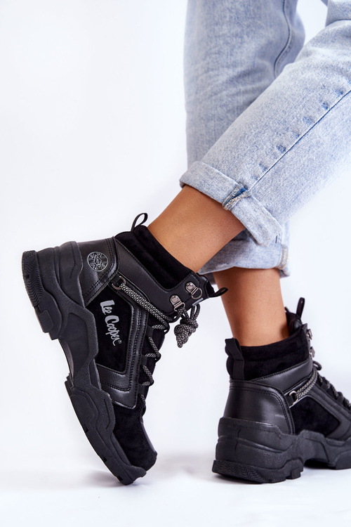 Dámske trekkingové topánky Lee Cooper LCJ-22-31-1441 Čierne topánky