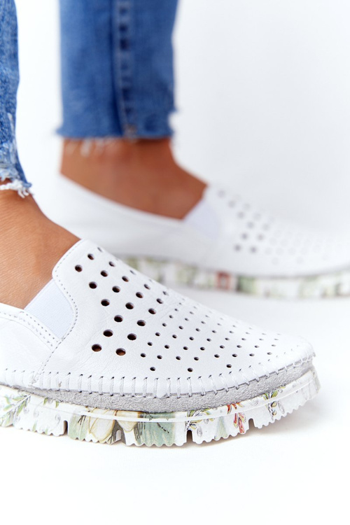 Prolamované Kožené Tenisky Slip-On Maciejka Bílé 03512B-11