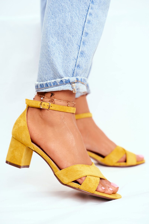 Dámské semišové sandály žluté Nela