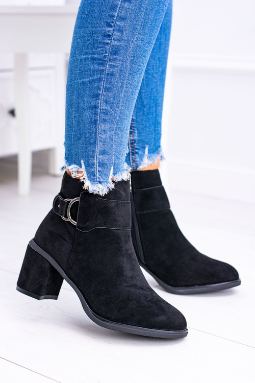 Dámske čierne topánky na stĺpiku s Buckle Suede Evoret