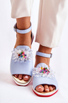 Dámske kožené sandále s ornamentom Blue Nevassa
