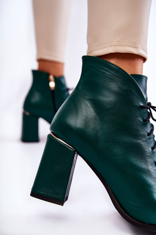 Dámske kožené topánky na zelenom stĺpiku Carrice