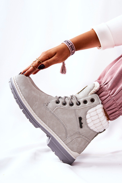 Kožené zateplené trapery Světle šedá Laralis