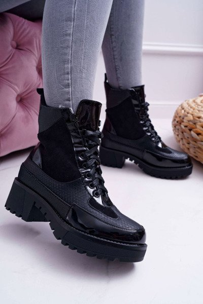 Dámske vysoké čierne topánky nemé