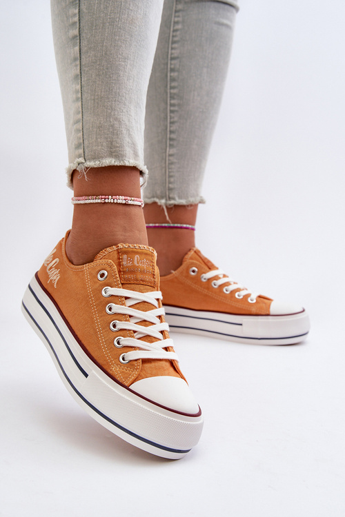 Dámske tenisky na hrubej podrážke Lee Cooper LCW-24-31-2216 Oranžové