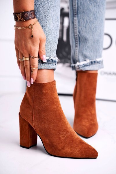 Ženské topánky na Camel Sharks Suede Post