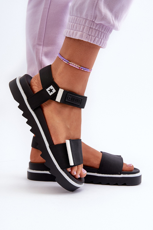 Dámske sandále na platforme Big Star NN274778 Čierne