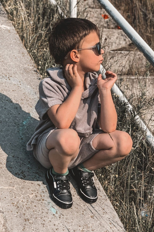 Veľká hviezda HH374029 Čierne tenisky na suchý zips