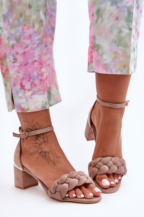 Semišové sandále s vrkôt tmavomodrou essenzou