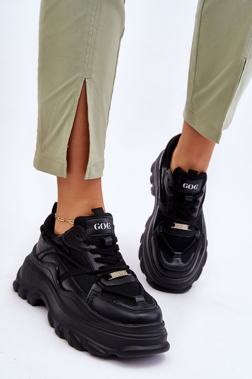 Športové topánky na masívnej platforme Goe LL2N4030 čierna