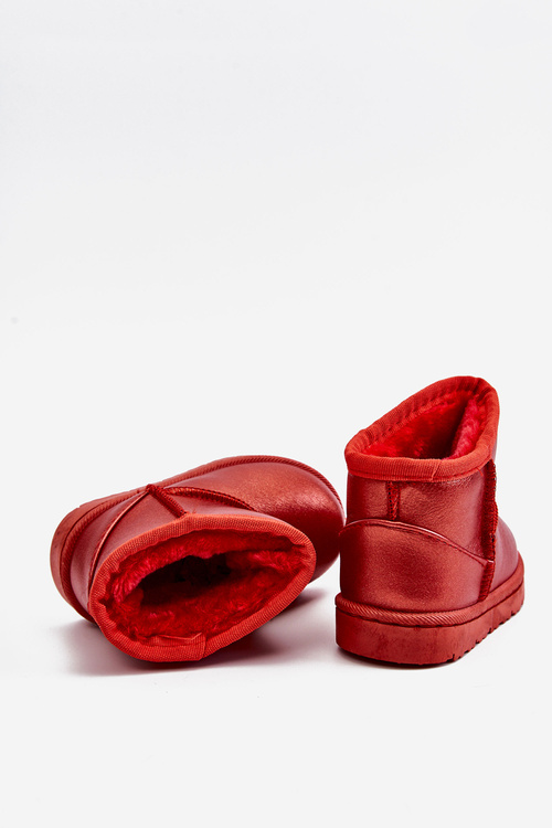 Izolované detské topánky snehové topánky červené scooby