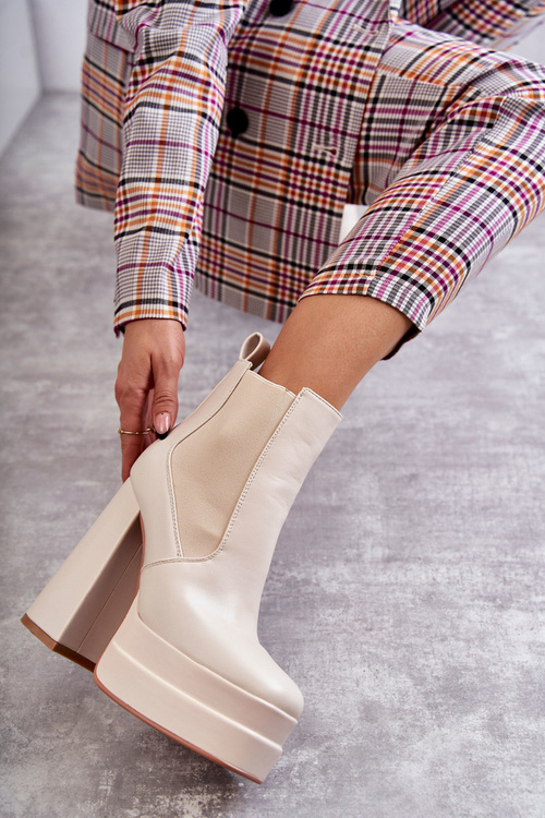 Dámske kožené topánky s masívnymi podpätkami Bege Jones