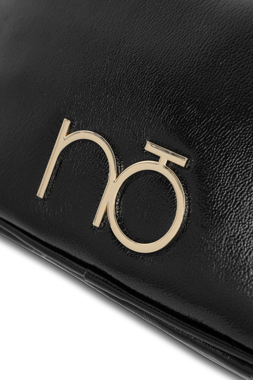 Lesklá kabelka na přes rameno NOBO NBAG-R3140-C020 Černá