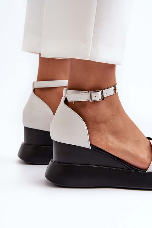 Dámské sandály na platformě a klínové podpatky s květinami Bílé Foviana