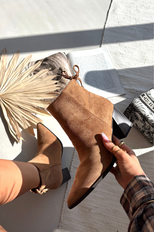 Dámske Členkové Topánky S Šnúrkami Camel Halisse