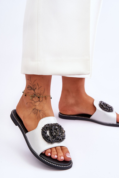 Dámske ploché žabky s dekoráciami S. Barski KV-520-3 Silver