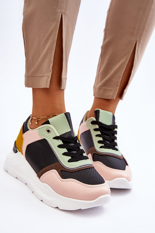 Dámske kožené športové topánky na čiernej a zelenej platforme Chay