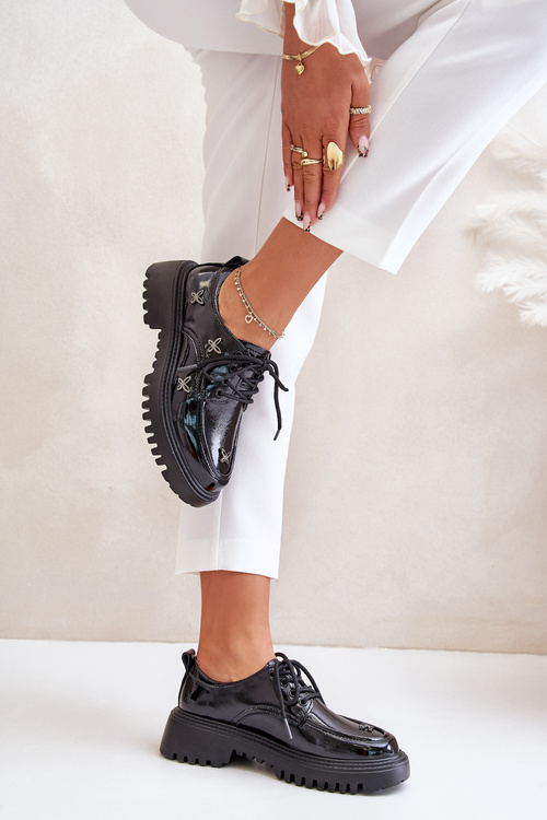 Lakovane Dámske Poltopánky S Ozdobami Prírodná Koža Artiker 55C1011 Čierne