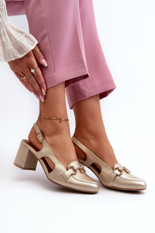 Kožené sandály na podpatku Maciejka 06419-25 Zlaté