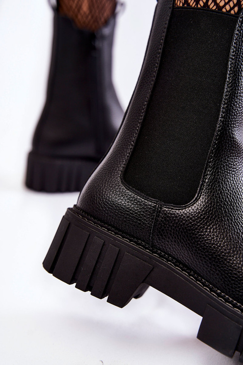 Dámske kožené topánky na platforme čierna bente