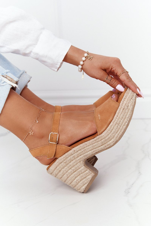 Sandále na mieste s veľkou hviezdou HH274394 Camel Braid