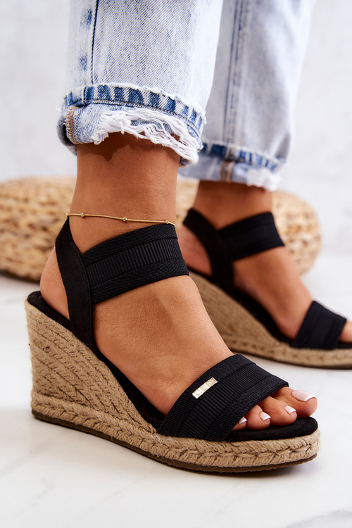 Dámske klinové sandále veľká hviezda jj274976 čierna