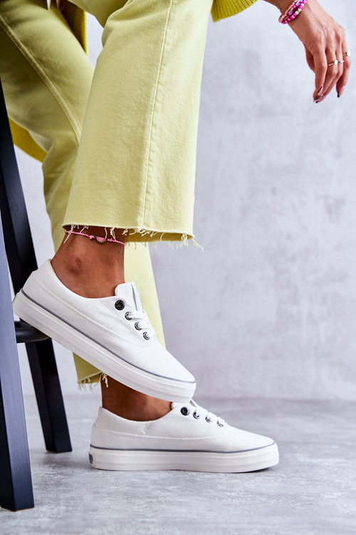 Dámske materiálne tenisky Veľká hviezda KK274017 biela