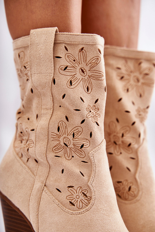 Módne semišové topánky s béžovými kvetmi koralie