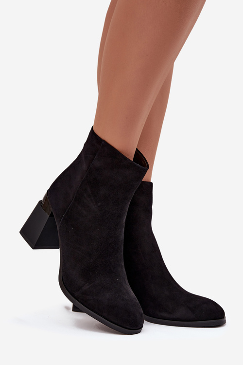 Dámské kozačky z přírodního semiše na podpatku vyhřívané D&A CR52-718 Černé