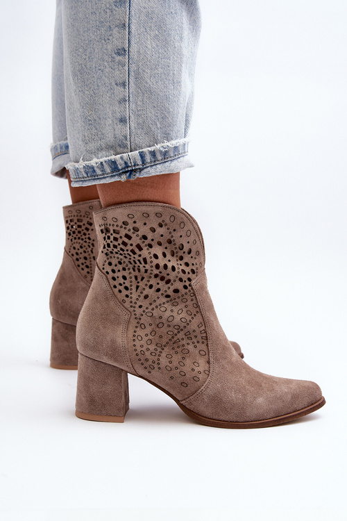 Dámské kozačky na podpatku z semiše béžové Zazoo 3166/P