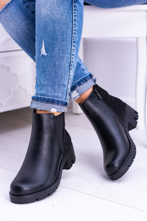 Čierne izolované topánky Murcio